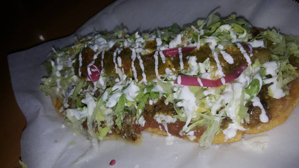 The Court Stop | restaurant | 370 W Court St d, San Bernardino, CA 92401, USA | 9093849000 OR +1 909-384-9000