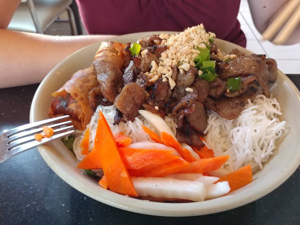 Pho Ha | restaurant | 600 Washington Ave, Philadelphia, PA 19147, USA | 2155990264 OR +1 215-599-0264