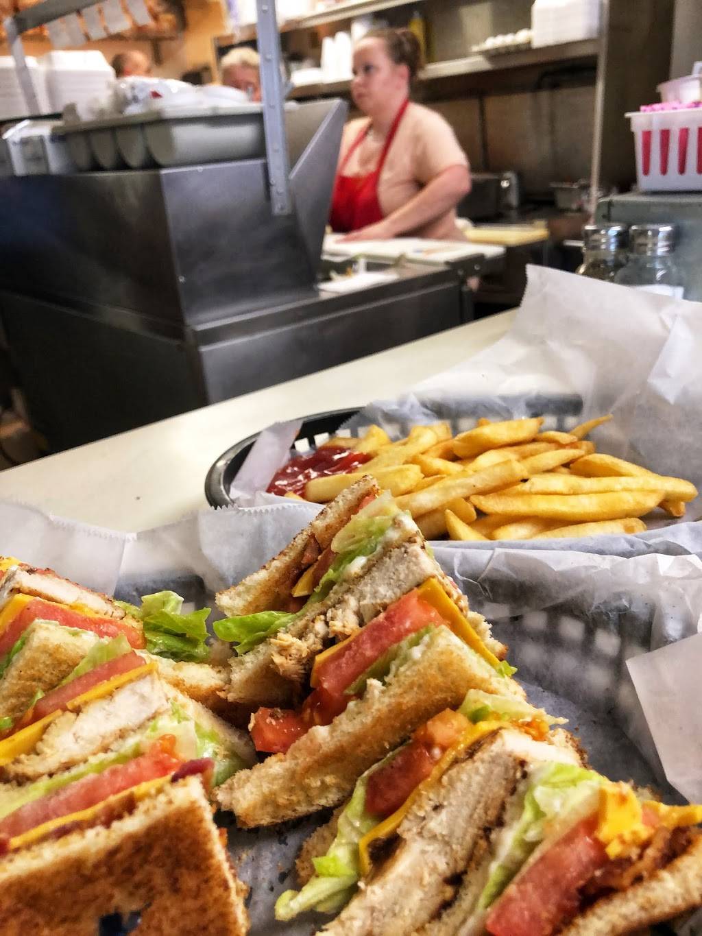 Dawns Cafe | restaurant | 1000 Baker Rd, High Point, NC 27263, USA | 3364347063 OR +1 336-434-7063