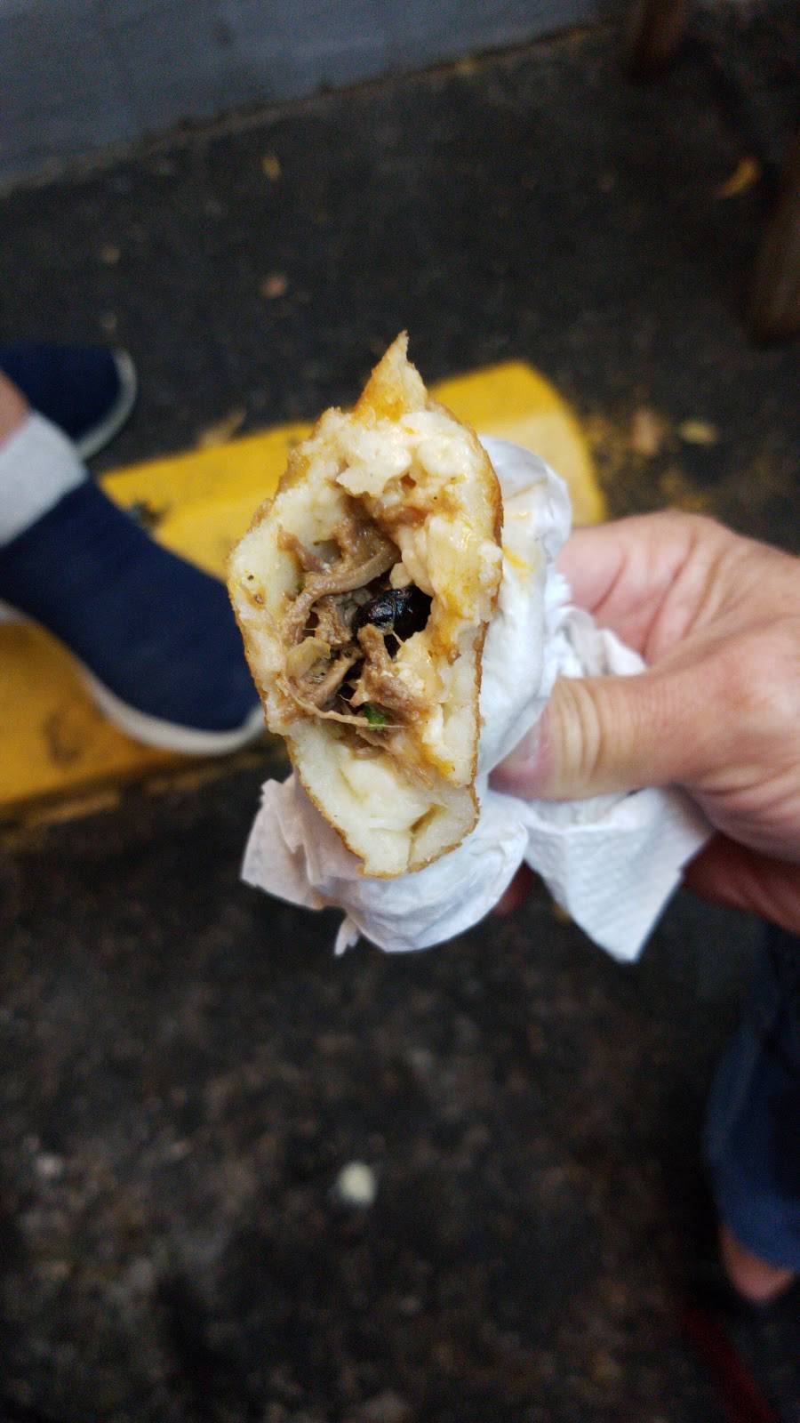 MI PANA BURGER | meal takeaway | 5701 SW 24th St, Miami, FL 33155, USA | 7866310007 OR +1 786-631-0007