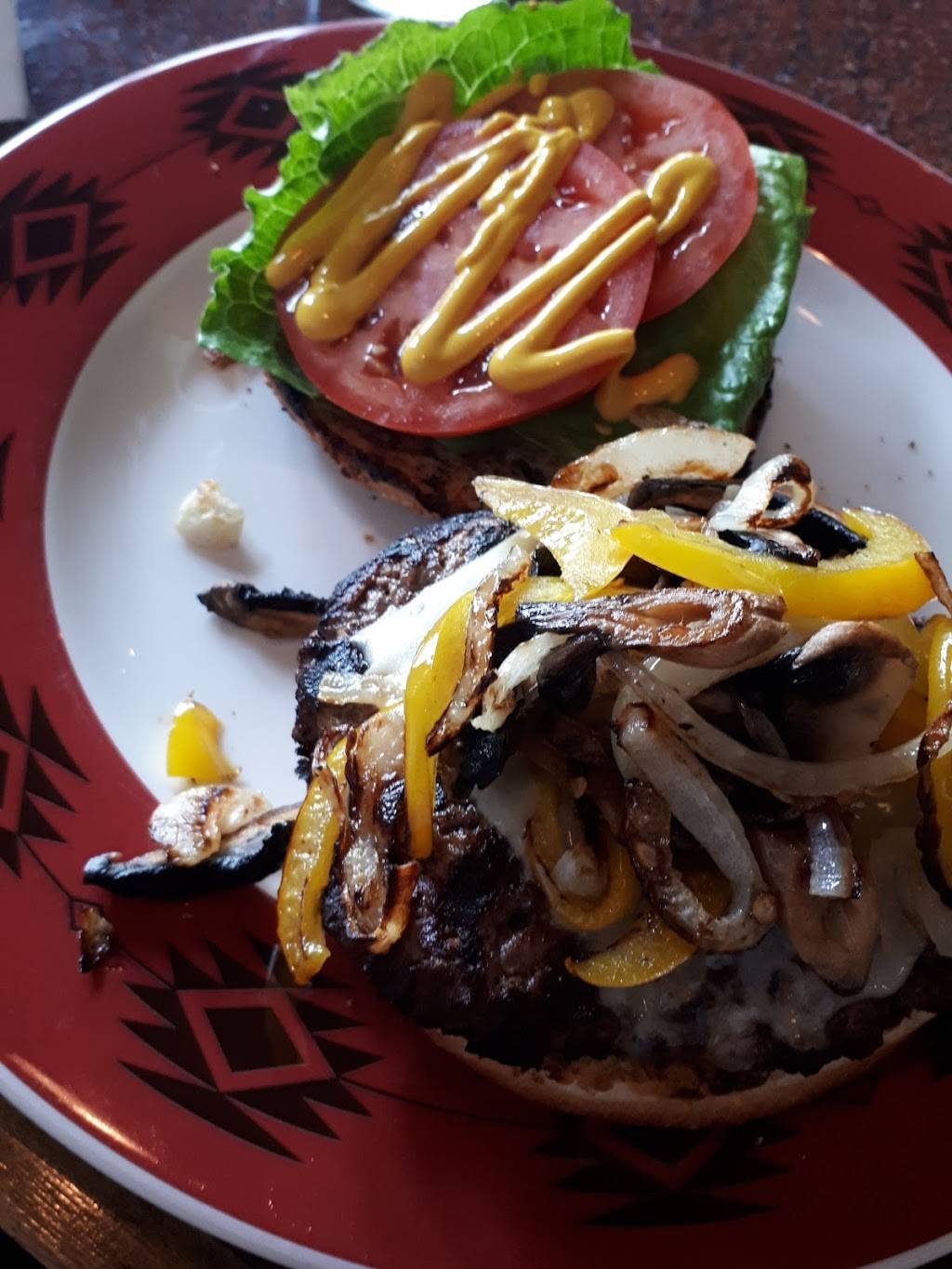 Wildwood Grill | restaurant | 3335 Banwell Rd, Windsor, ON N8N 0B4, Canada | 5199797967 OR +1 519-979-7967