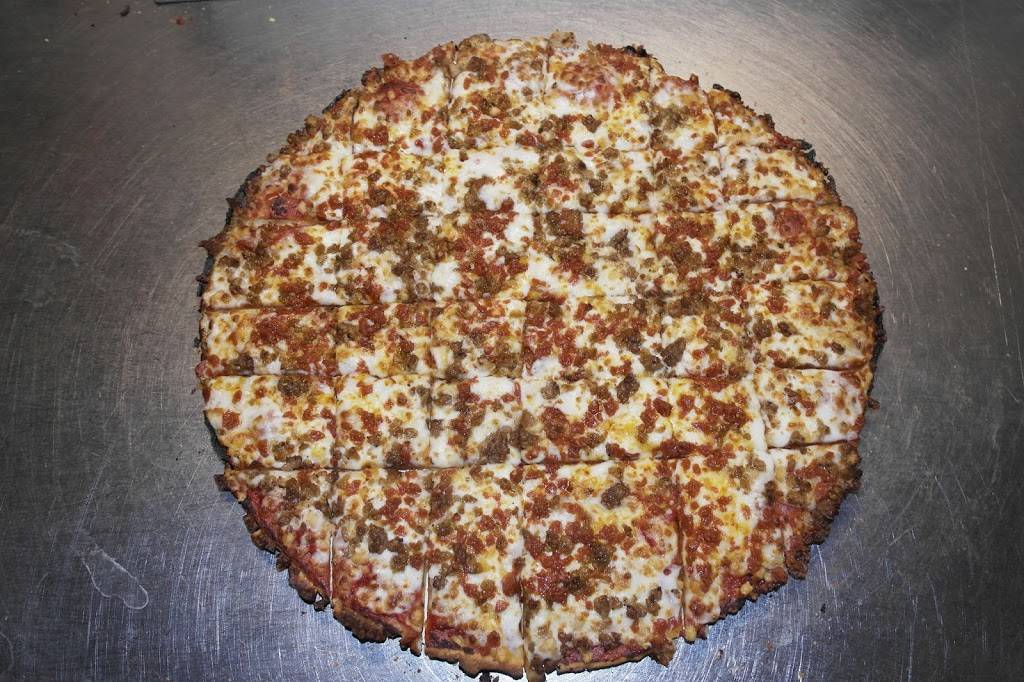 Pizza King | restaurant | 103 W Franklin St, Delphi, IN 46923, USA | 7655643202 OR +1 765-564-3202