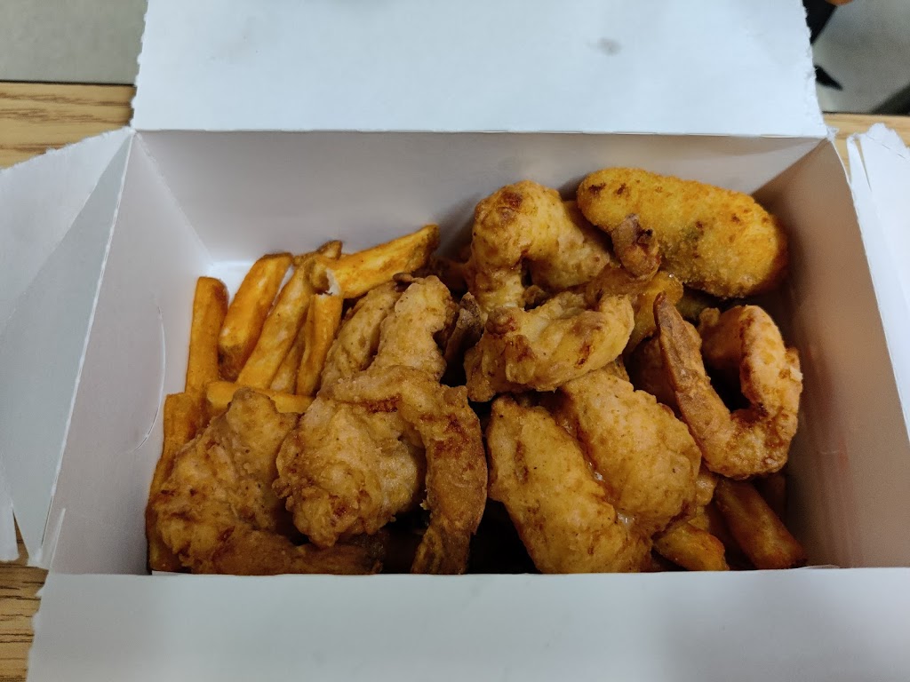 Bernices Sandwich Shop | restaurant | 911 SW Main St, Bunkie, LA 71322, USA | 3183462893 OR +1 318-346-2893