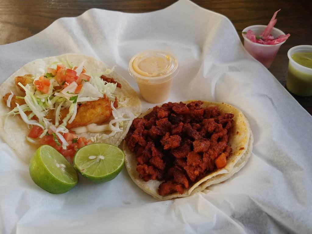 California Oyster Bar | restaurant | 6535 Central Ave NW, Albuquerque, NM 87105, USA | 5058363333 OR +1 505-836-3333