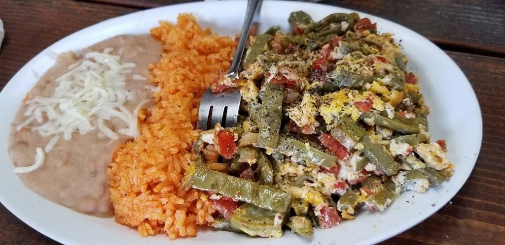 Tacos Los Pericos | restaurant | 149-120, #021, Tulare, CA 93274, USA | 5593667941 OR +1 559-366-7941