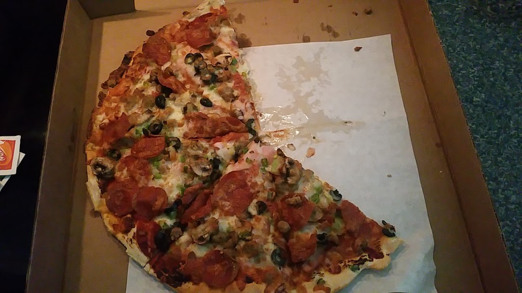 Large Mouth Pizza | restaurant | 8379 Edgemont Rd, Higden, AR 72067, USA | 5018256787 OR +1 501-825-6787