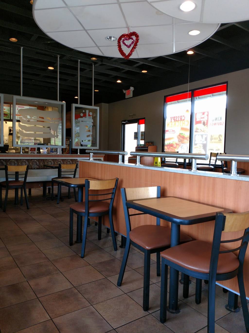 Burger King | restaurant | 7989 State Rd 50, Groveland, FL 34736, USA | 3524291382 OR +1 352-429-1382