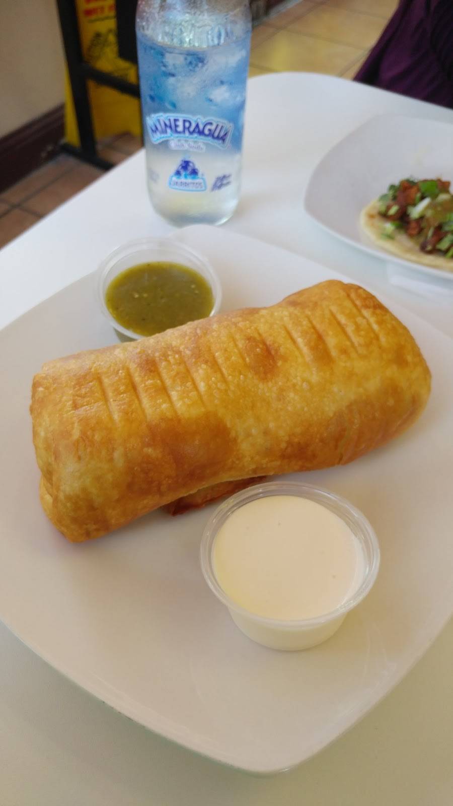 Las Chilangas | restaurant | 5014 Olivehurst Ave, Olivehurst, CA 95961, USA | 5308708148 OR +1 530-870-8148