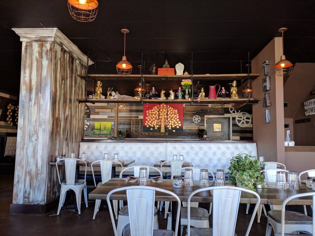 Thai Avenue Kitchen and Bar | restaurant | 552 Farmington Ave, Bristol, CT 06010, USA | 8608458240 OR +1 860-845-8240