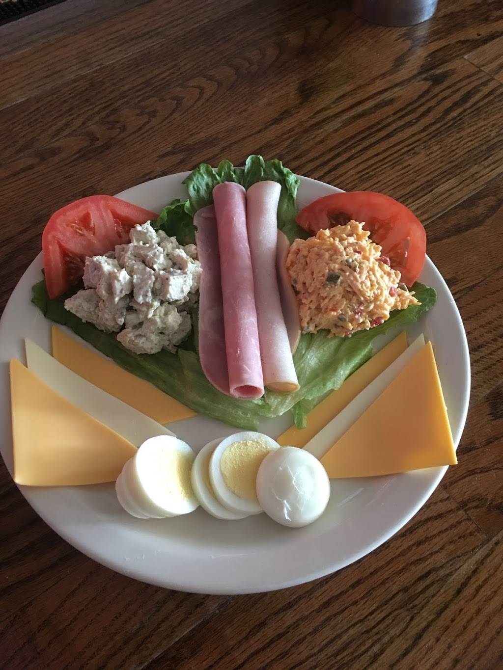 Shotz Sports Pub & Grill | restaurant | 100 McMillan Dr j, Spartanburg, SC 29303, USA | 8647075363 OR +1 864-707-5363