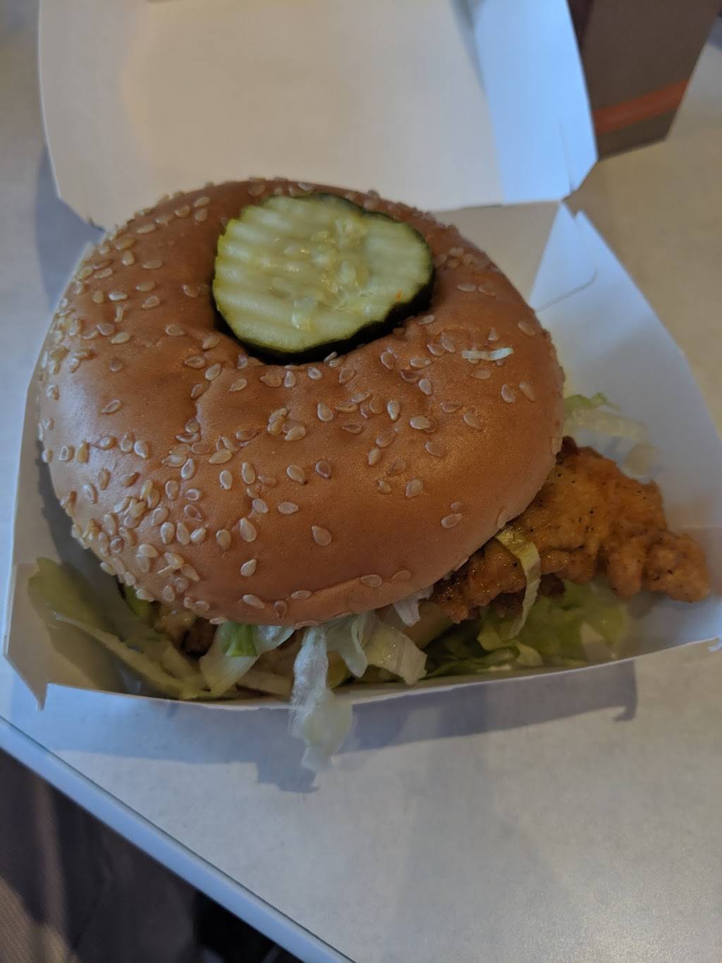 Mary Browns Chicken & Taters | restaurant | 3098 Carling Ave Unit 6B, Nepean, ON K2B 7K2, Canada | 6138280808 OR +1 613-828-0808