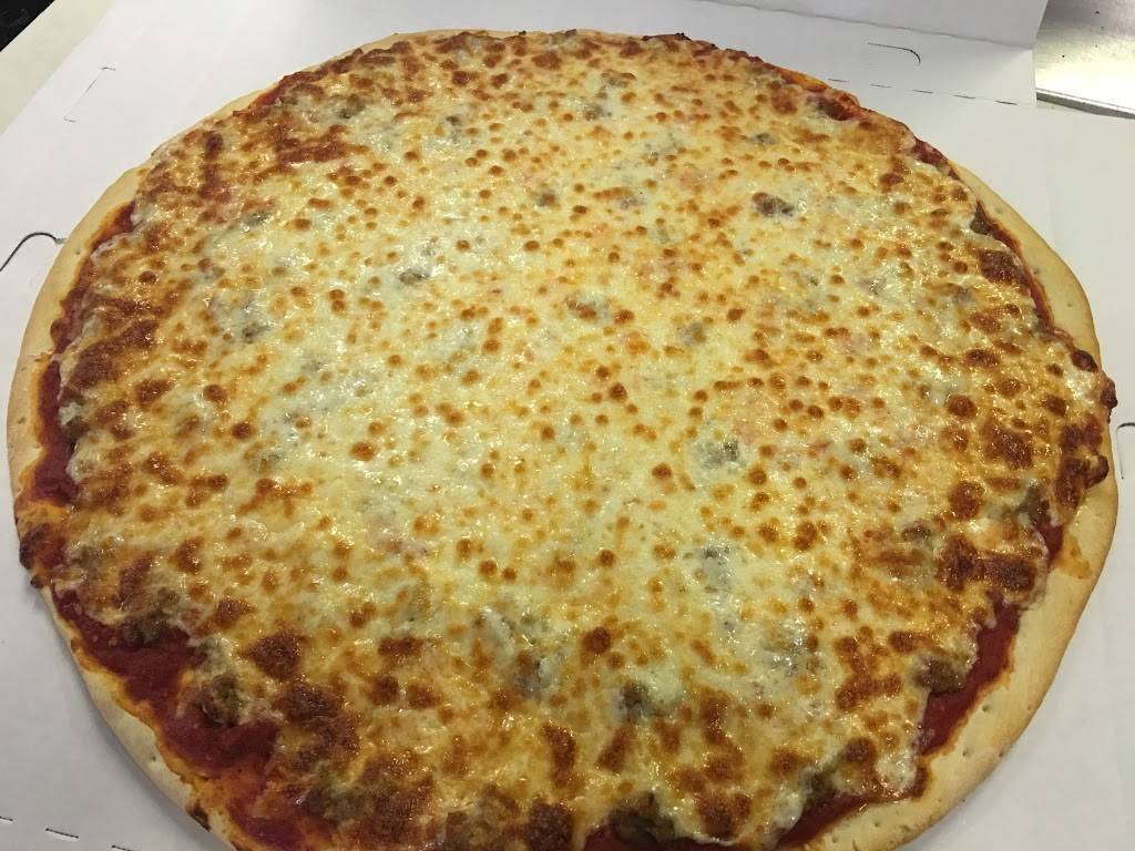 Victors Pizza | meal delivery | 5418 W North Ave, Chicago, IL 60639, USA | 7738890590 OR +1 773-889-0590