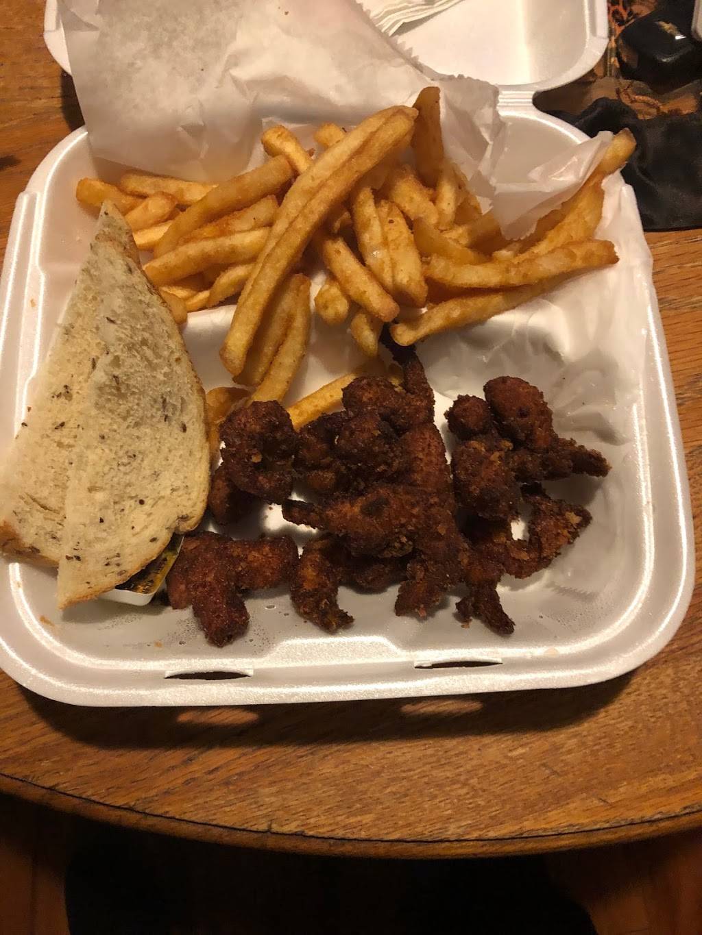 Alpha Gyros Plus | restaurant | 1907 S Calhoun Rd, New Berlin, WI 53151, USA | 2627847488 OR +1 262-784-7488