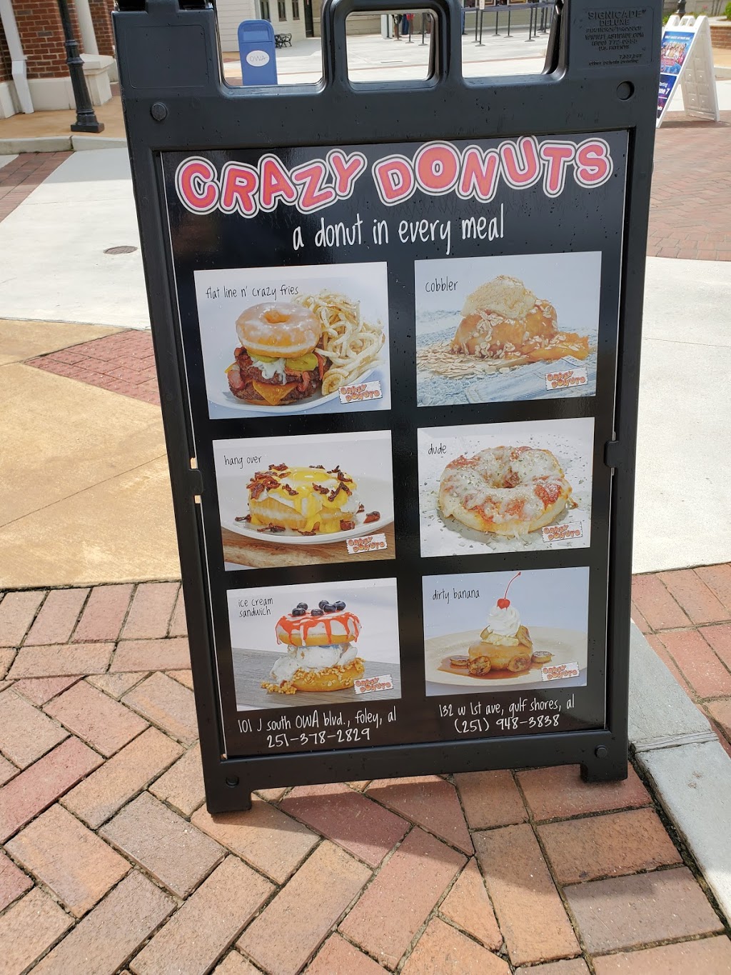 Crazy Donuts at OWA | restaurant | 101 J S OWA Blvd, Foley, AL 36535, USA | 2513782829 OR +1 251-378-2829