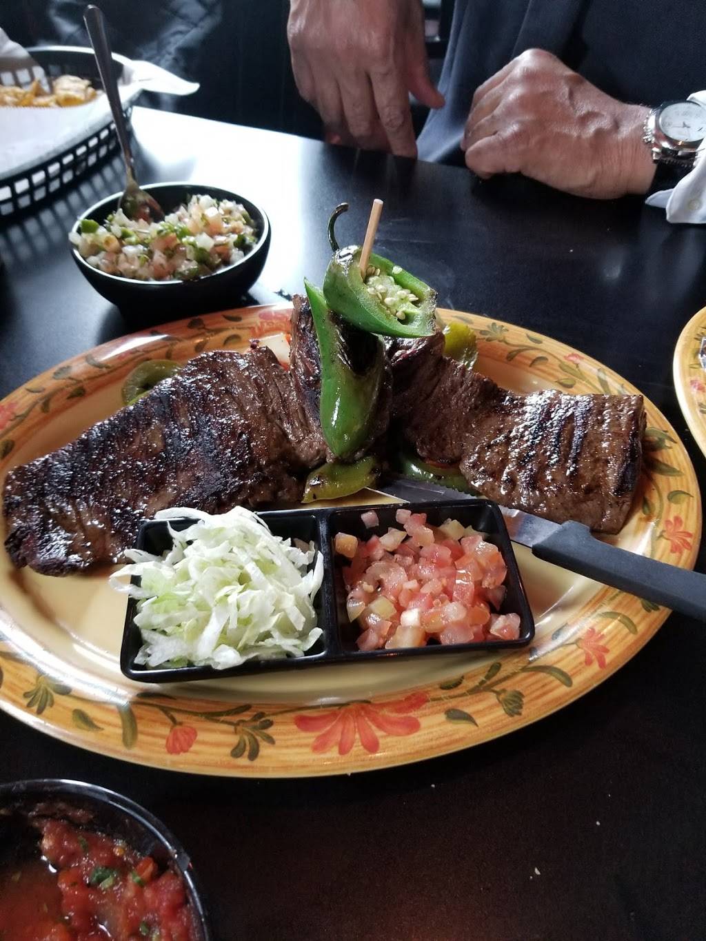 Rubens Mexican Grill | restaurant | 3364 Sheffield Ave, Dyer, IN 46311, USA | 2198659800 OR +1 219-865-9800