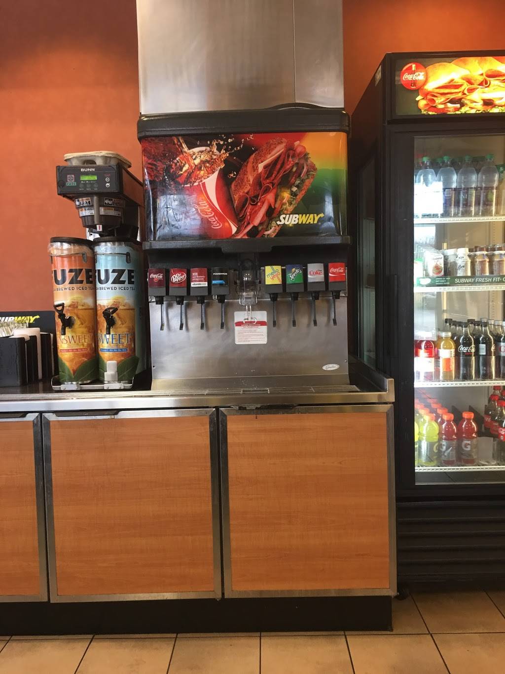 Subway Restaurants | restaurant | 9629 Countryside Center Ln, Knoxville, TN 37931, USA | 8657695212 OR +1 865-769-5212