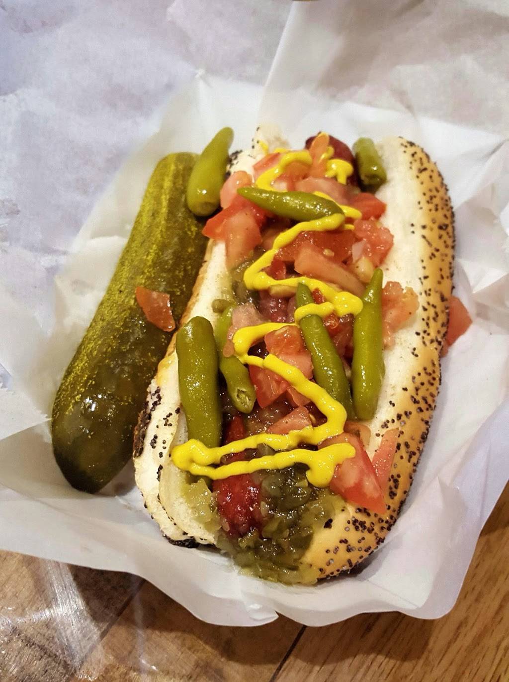 Gourmet Killer Dogs | restaurant | 4057 W Atlantic Ave, Delray Beach, FL 33445, USA | 9176563664 OR +1 917-656-3664