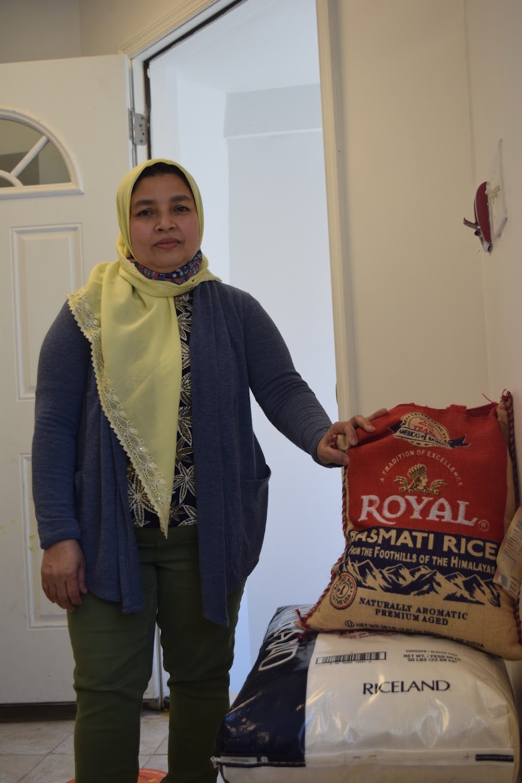 Nor Halal Meats and Grocery | restaurant | 649 Durfor St, Philadelphia, PA 19148, USA | 2679025431 OR +1 267-902-5431