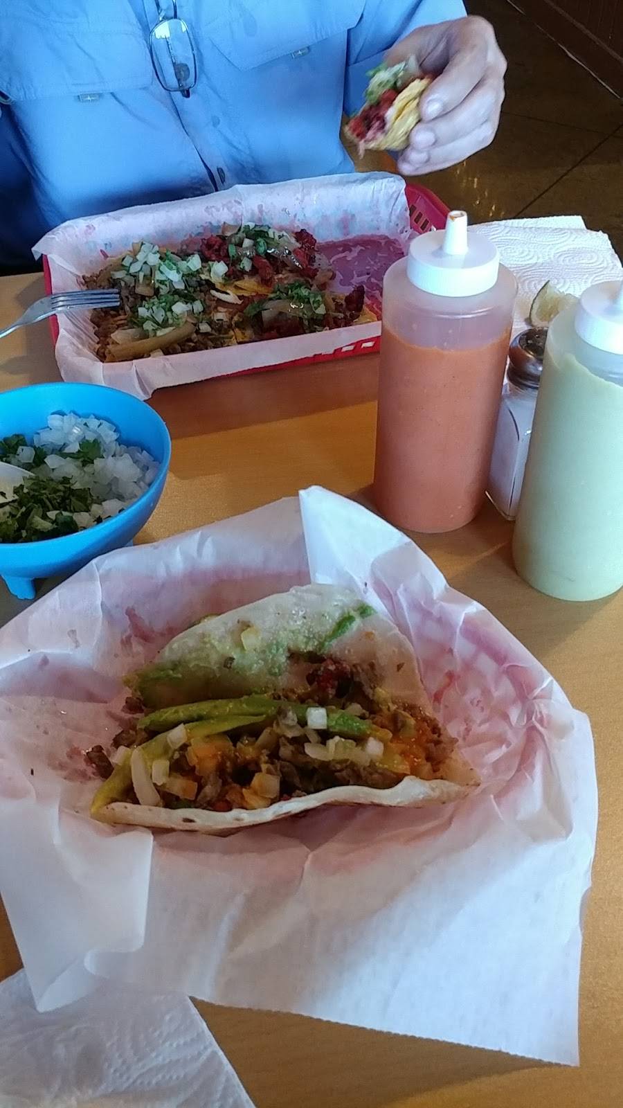 Tacos & Hamburguesas Maikol | restaurant | 3560 Spencer Hwy, Pasadena, TX 77504, USA | 8325381653 OR +1 832-538-1653