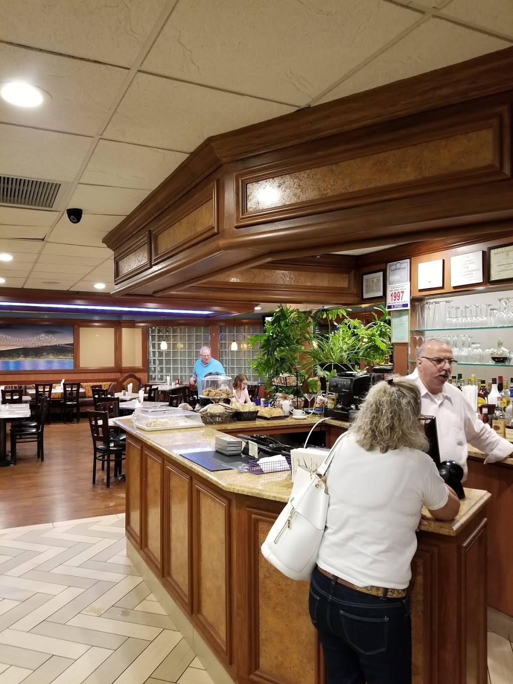 Eldorado Diner | restaurant | 55 W Main St, Elmsford, NY 10523, USA | 9145926197 OR +1 914-592-6197