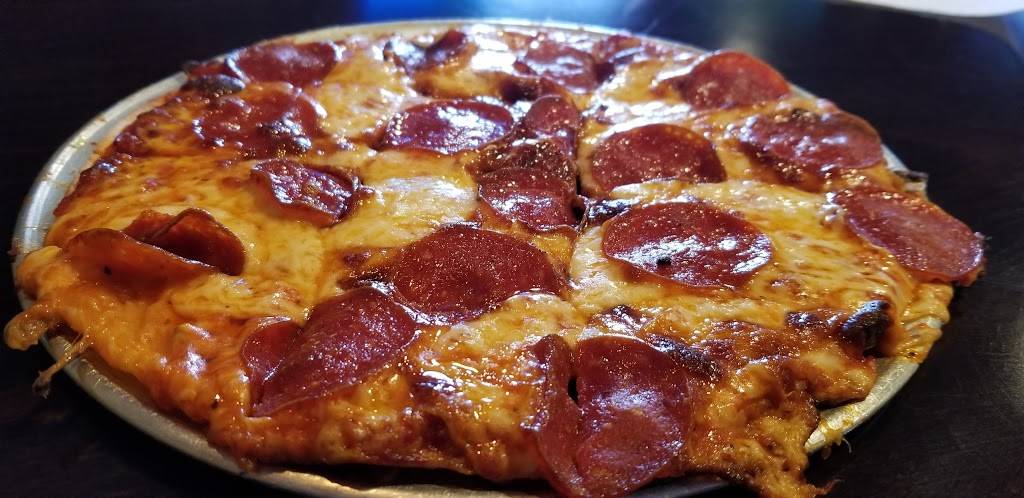 Sheltons Bar | restaurant | 2016 W Farmington Rd, West Peoria, IL 61604, USA | 3099815635 OR +1 309-981-5635