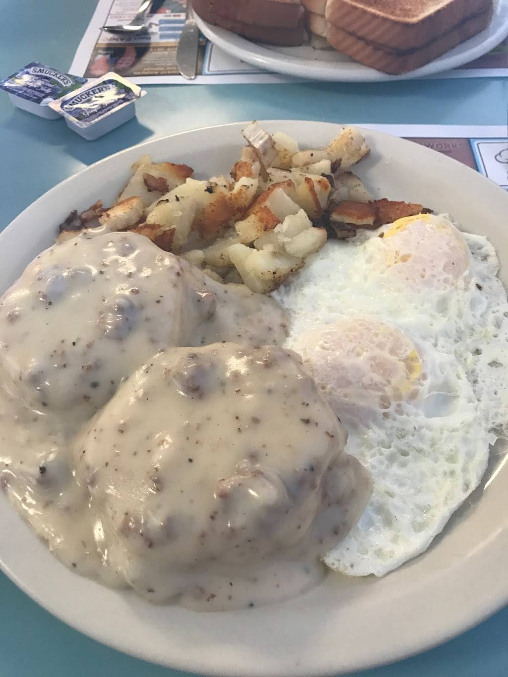 Breakfast & Lunch Nook | restaurant | 1376 Pinehurst Dr, Spring Hill, FL 34606, USA | 3526867686 OR +1 352-686-7686