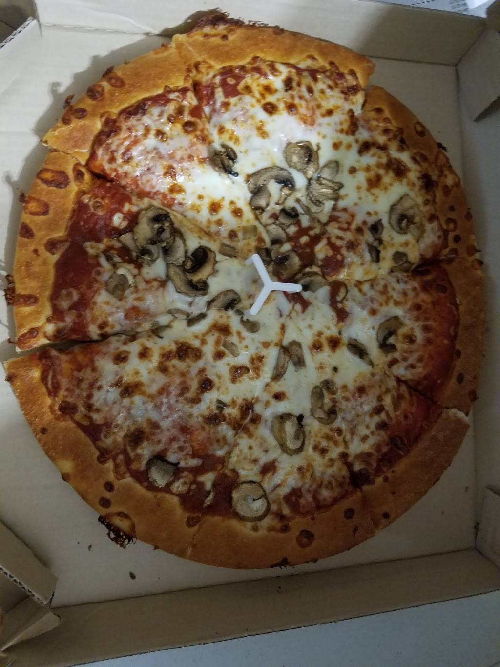 Pizza Hut | restaurant | 6020 Old Troy Pike, Dayton, OH 45424, USA | 9372360424 OR +1 937-236-0424