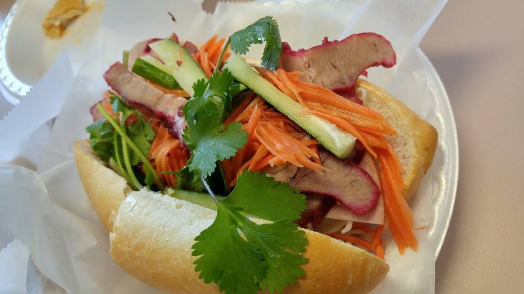 Megabytes Eatery | restaurant | 14100 Sullyfield Cir, Chantilly, VA 20151, USA | 7034665111 OR +1 703-466-5111