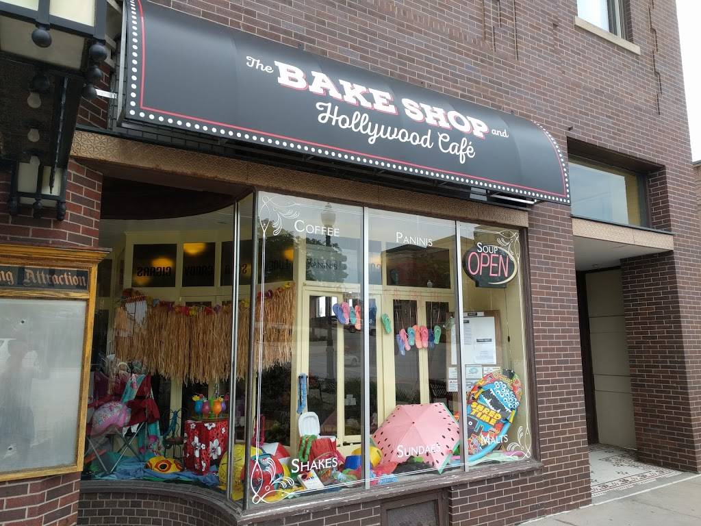 Bake Shop and Hollywood Cafe | restaurant | 1301 Broadway, Denison, IA 51442, USA | 7122635552 OR +1 712-263-5552