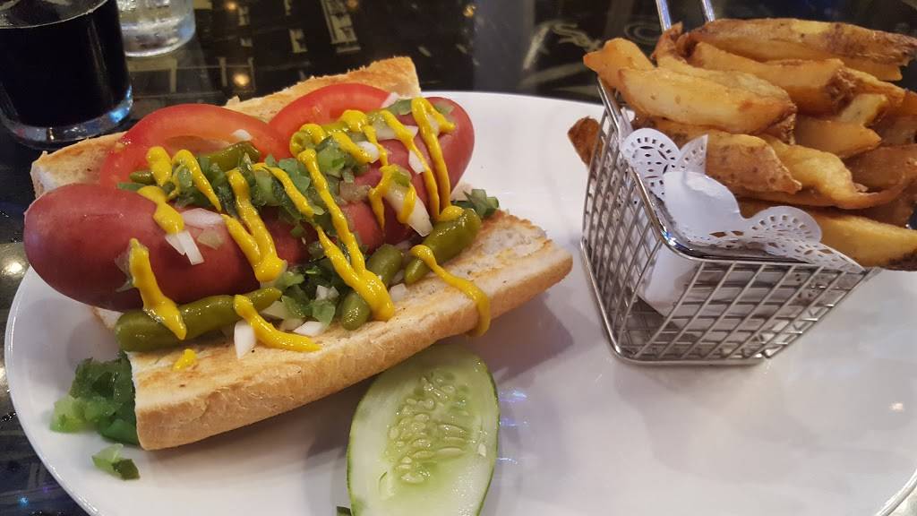 Rudys Bar & Grille | restaurant | 69 E Madison St, Chicago, IL 60603, USA | 3123328111 OR +1 312-332-8111