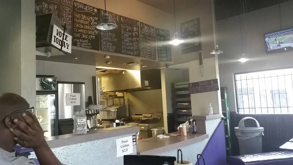 Phat Matts Hot Wings | restaurant | 2451 W Ledbetter Dr, Dallas, TX 75233, USA | 2143339464 OR +1 214-333-9464