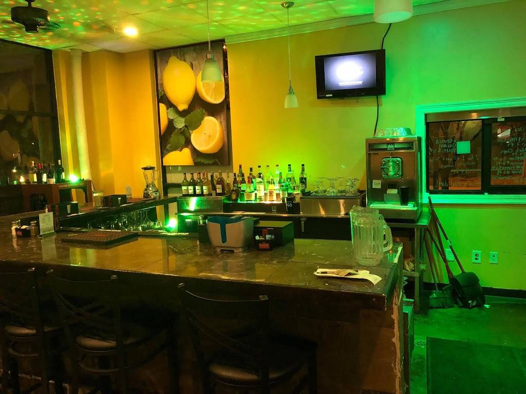 Olive Tree Cafe | restaurant | 36520 Oak Plaza Ave, Prairieville, LA 70769, USA | 2256778777 OR +1 225-677-8777