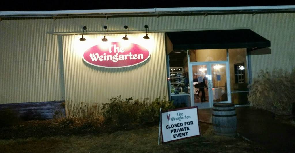 The Weingarten | restaurant | 1780 East, IL-15, Belleville, IL 62221, USA | 6182579463 OR +1 618-257-9463