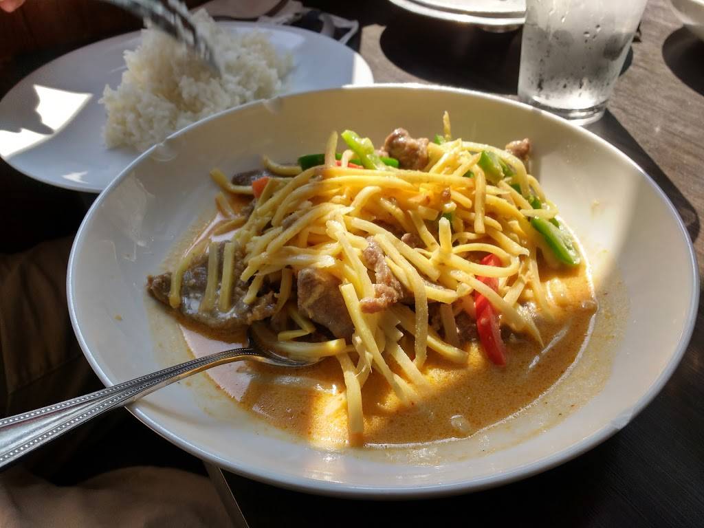 Bangkok Cuisine | restaurant | 727 N Main St, Rochester, MI 48307, USA | 2486528841 OR +1 248-652-8841