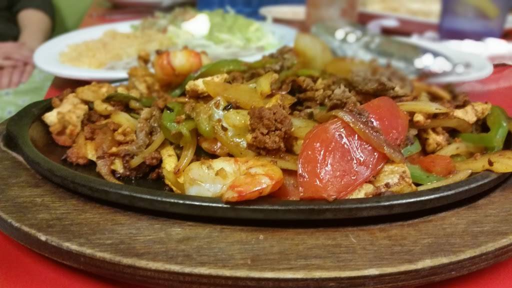 El Vallarta | restaurant | 223 N Black River St, Sparta, WI 54656, USA | 6082690547 OR +1 608-269-0547