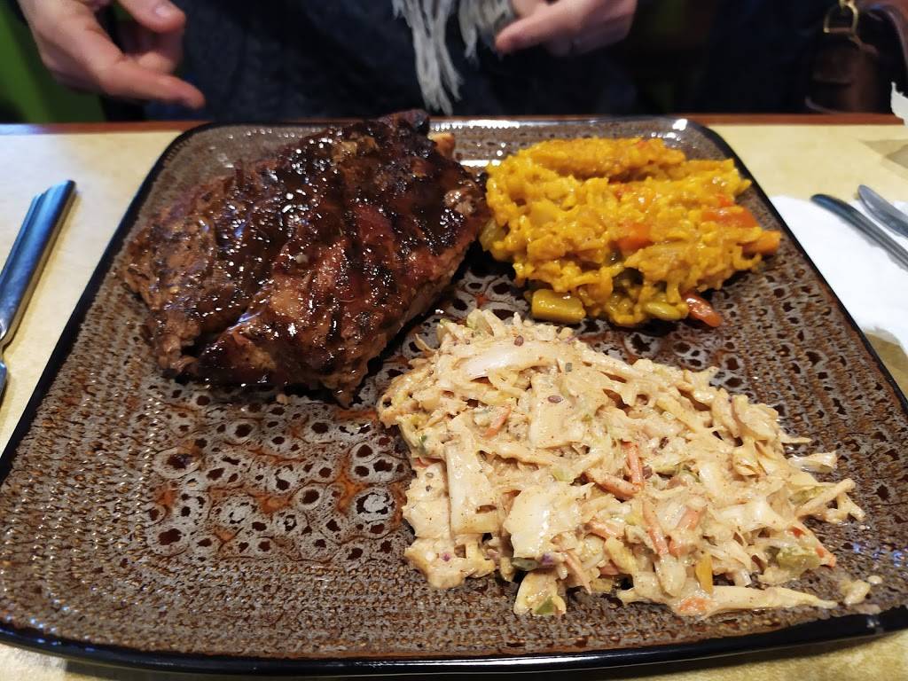 Grandmas in da kitchen | restaurant | 2831 W Marine View Dr, Everett, WA 98201, USA | 2534265618 OR +1 253-426-5618