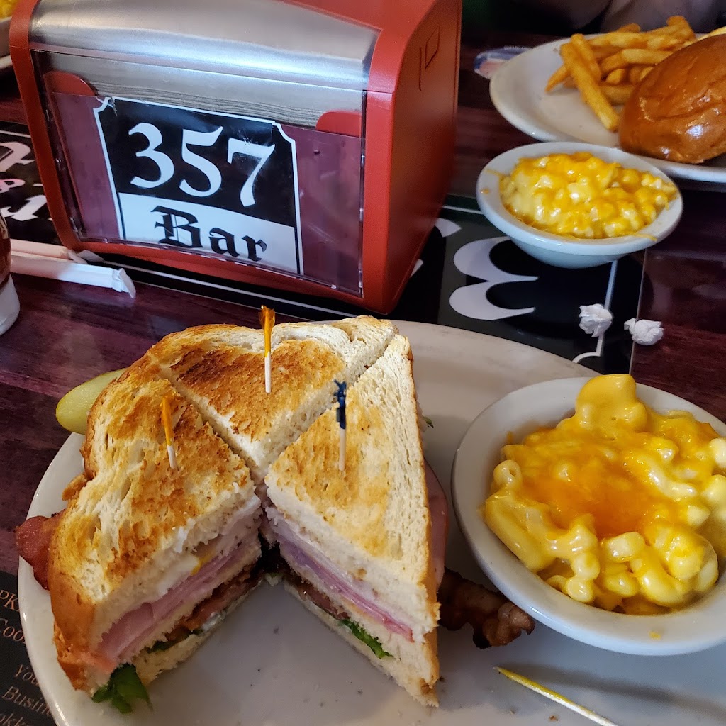 357 Bar And Grill | restaurant | 235 Main St, Palisade, CO 81526, USA | 9704642226 OR +1 970-464-2226