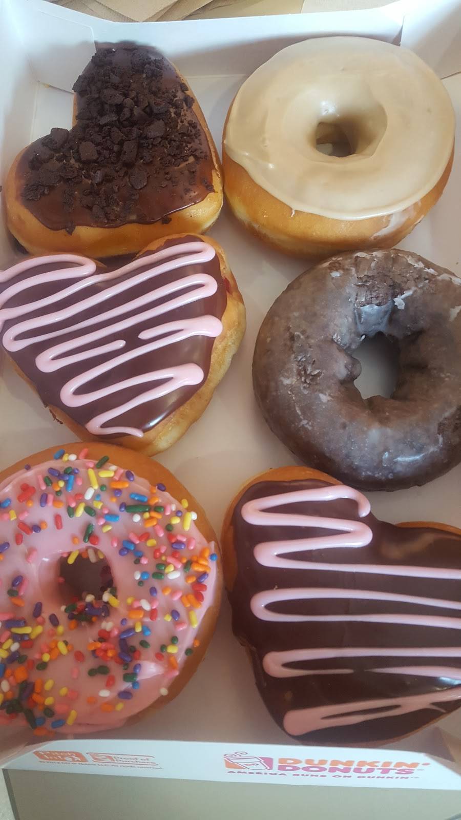 Dunkin | bakery | 5010 Foothills Blvd, Roseville, CA 95747, USA | 9167713801 OR +1 916-771-3801