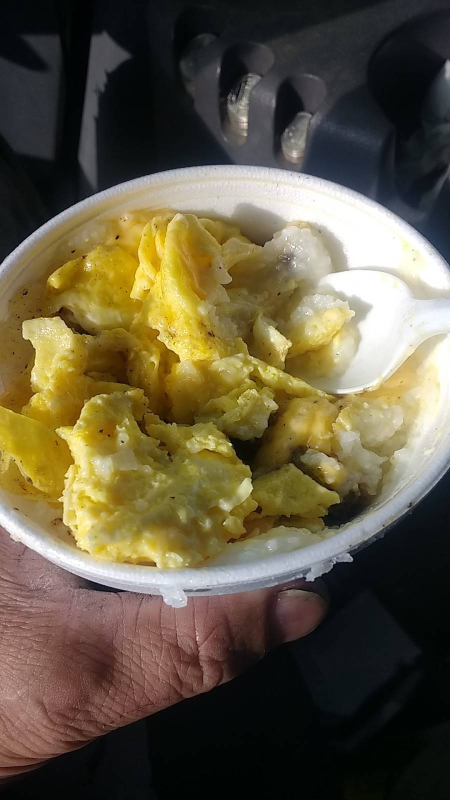 Sandwich House | meal takeaway | 5141 Beach Blvd, Jacksonville, FL 32207, USA | 9043981426 OR +1 904-398-1426