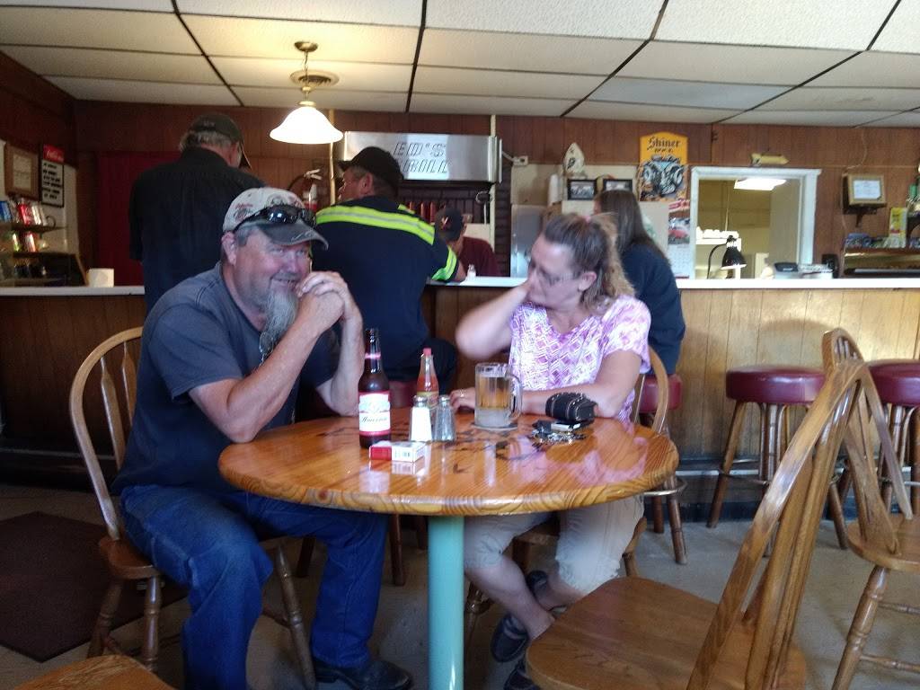Eds Grill | restaurant | 1221 E Main St, Waynesboro, VA 22980, USA | 5409490225 OR +1 540-949-0225