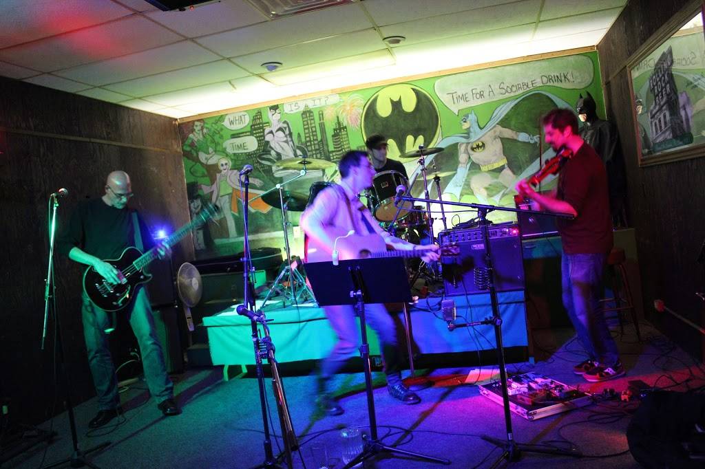 Conways Smokin Bar & Grill | restaurant | 2127 W Wells St, Milwaukee, WI 53233, USA | 4143441262 OR +1 414-344-1262