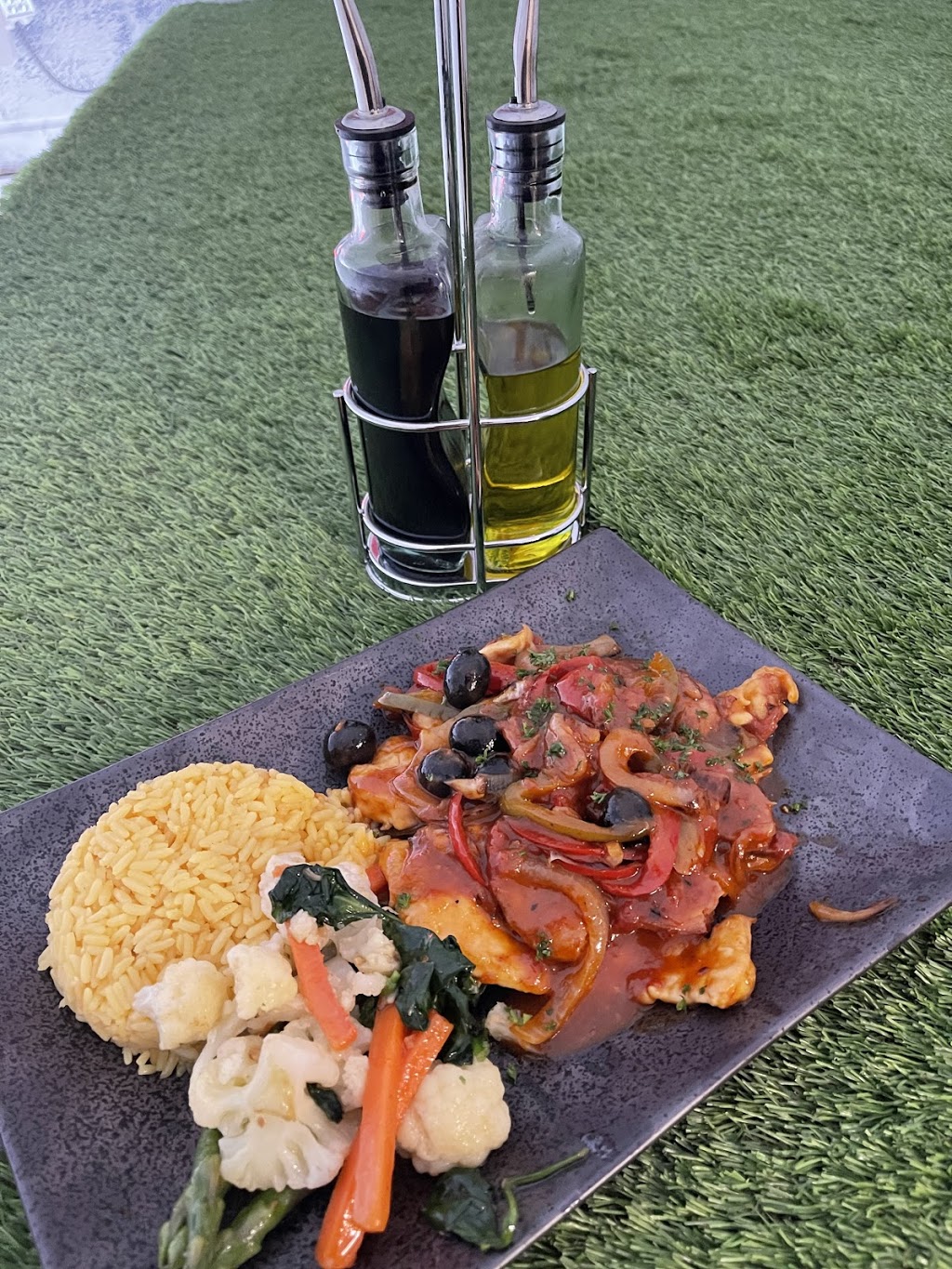 Portuguese Cuisine Bar & Wine | restaurant | 1519 Main St, Rahway, NJ 07065, USA | 7324284466 OR +1 732-428-4466