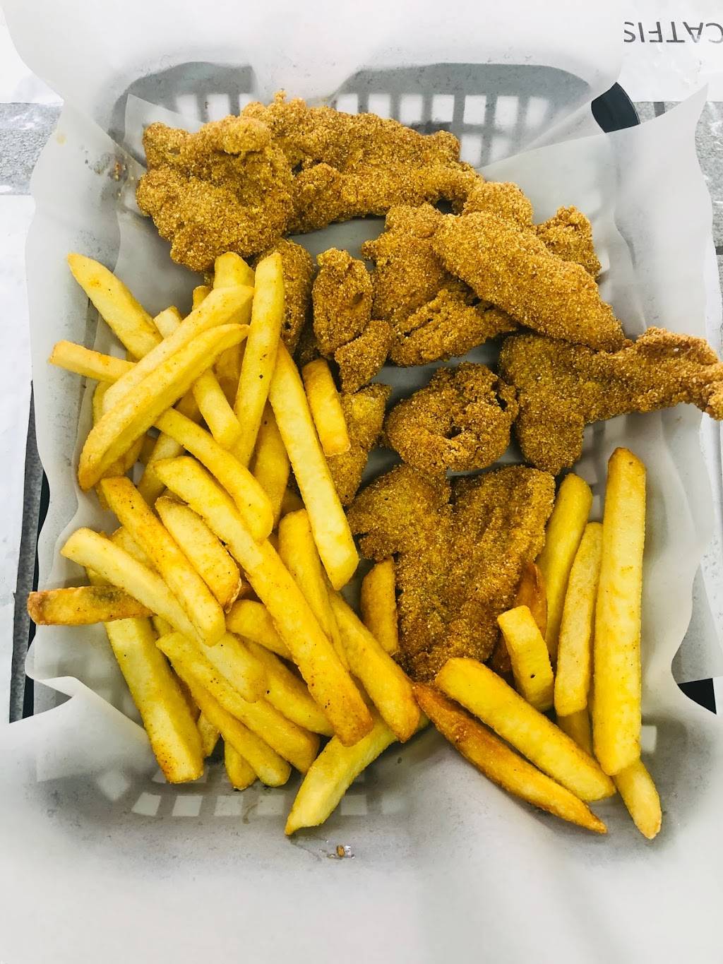 Johns Seafood | restaurant | 4925 Bonnie View Rd, Dallas, TX 75241, USA | 2143766606 OR +1 214-376-6606