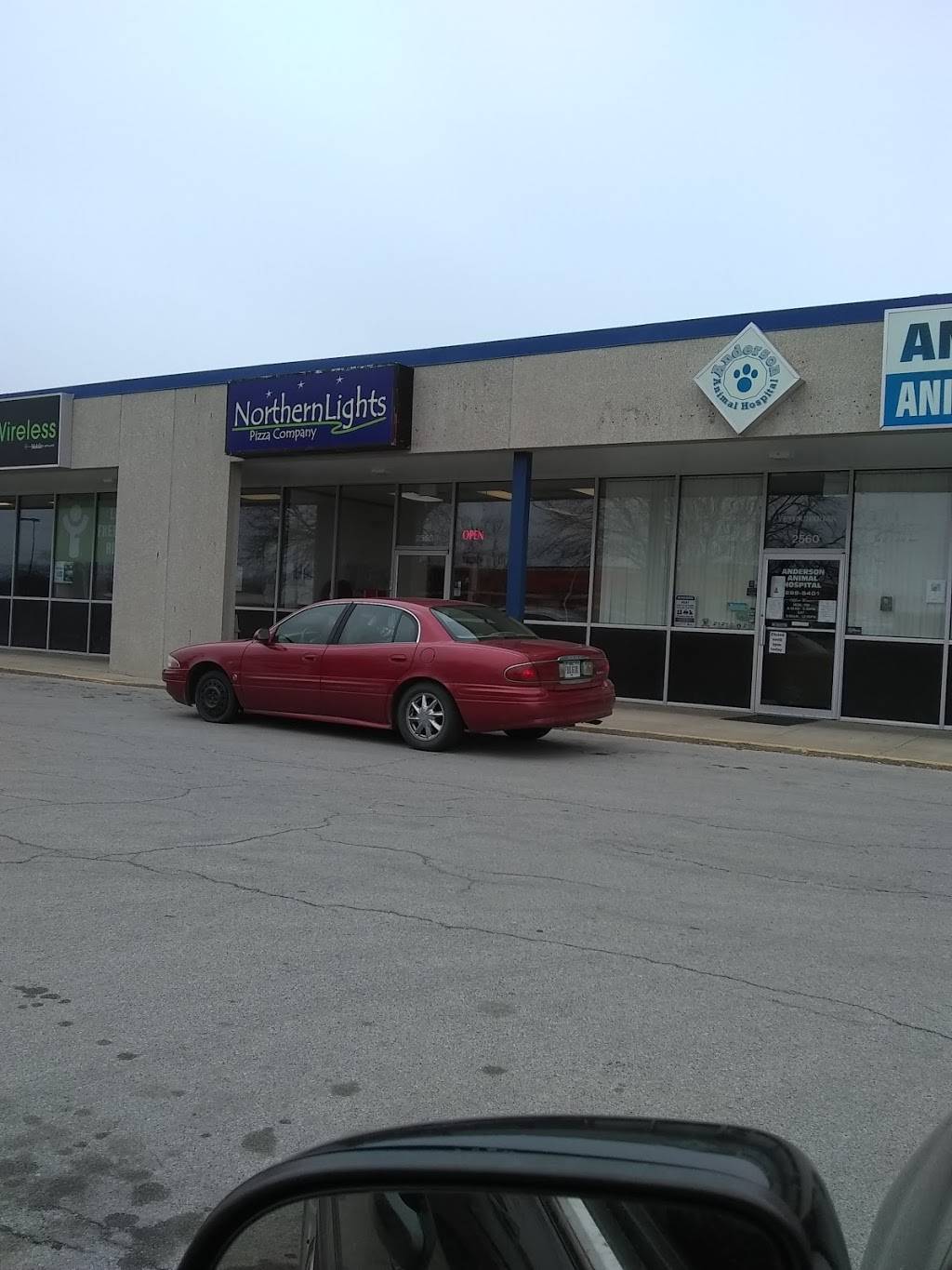 Northern Lights Pizza | restaurant | 2558 Hubbell Ave, Des Moines, IA 50317, USA | 5152665565 OR +1 515-266-5565