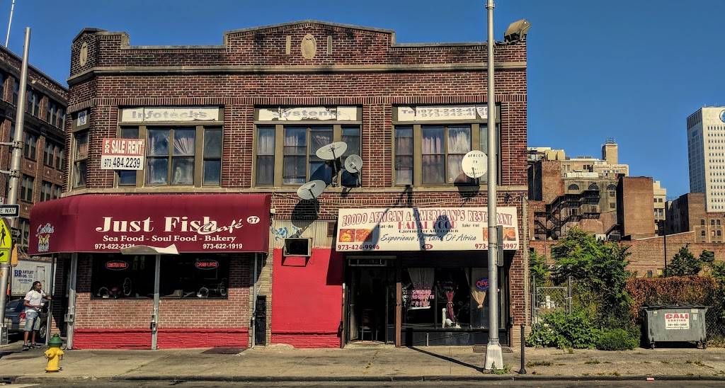 Zoodo African & American Halal Restaurant | restaurant | 55 William St, Newark, NJ 07102, USA | 9734249996 OR +1 973-424-9996