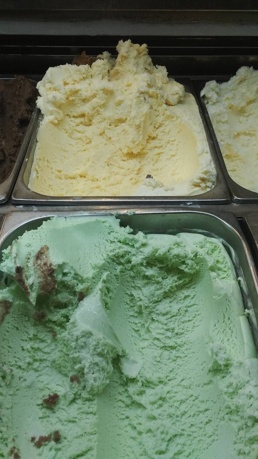 Cold Stone Creamery | bakery | 5107 Candlewood St, Lakewood, CA 90712, USA | 5629251500 OR +1 562-925-1500