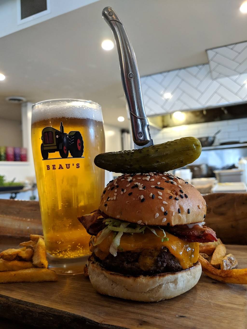 Betula | restaurant | 225 King St W, Dundas, ON L9H 1V6, Canada | 2892388500 OR +1 289-238-8500