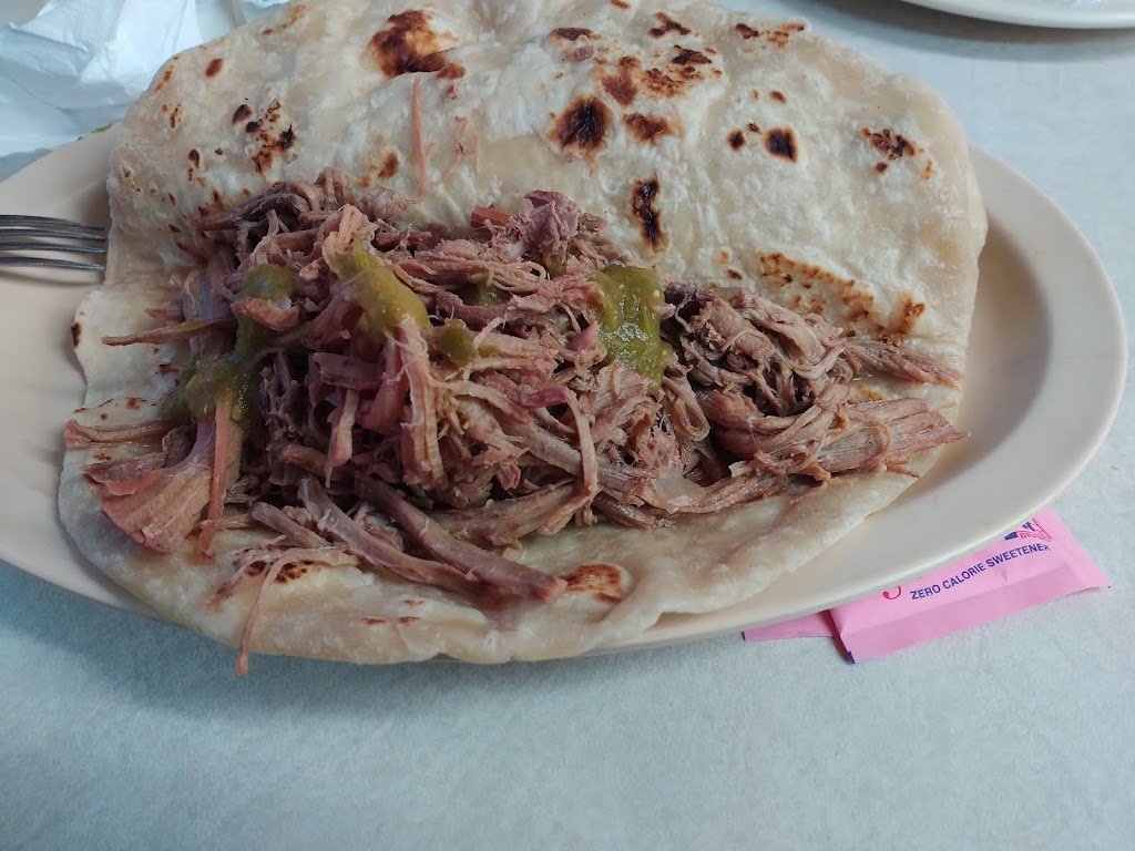 Paulitas Restaurant No 1 | restaurant | 2720 N Arkansas Ave, Laredo, TX 78043, USA | 9567270570 OR +1 956-727-0570