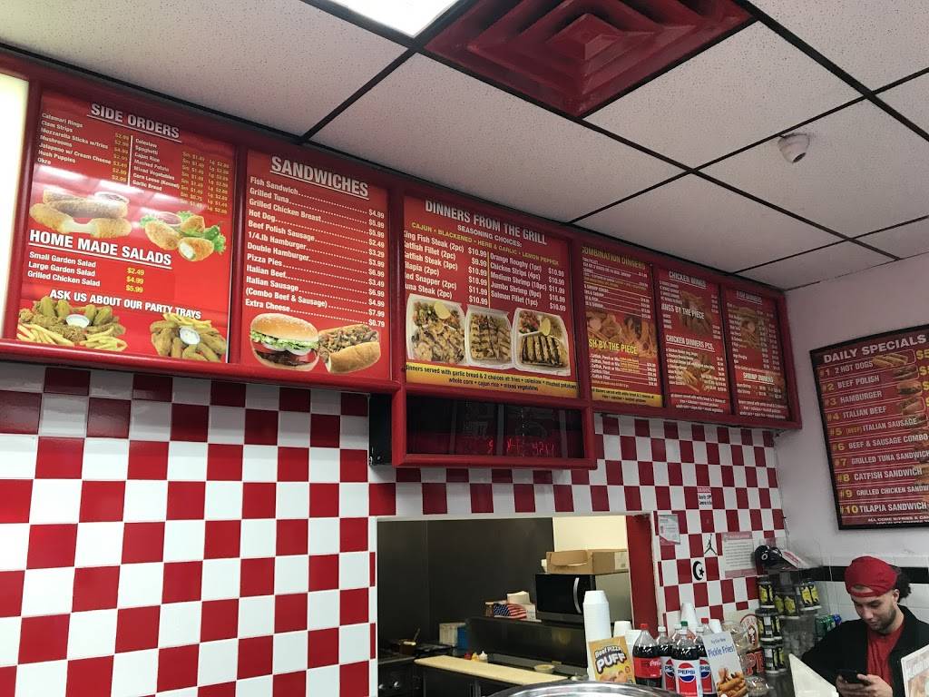 J & J Fish & Chicken | restaurant | 319 S Harlem Ave, Forest Park, IL 60130, USA | 7082091515 OR +1 708-209-1515