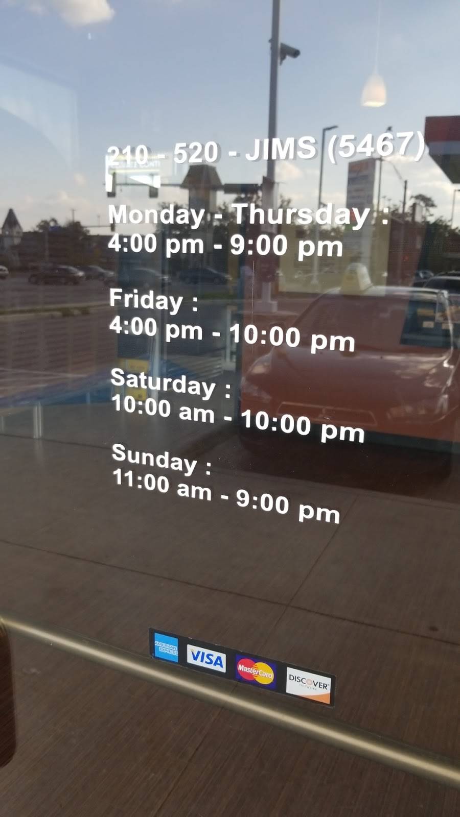 Garlic Jims Famous Gourmet Pizza Tezel Road | meal delivery | 7664 Tezel Rd #105, San Antonio, TX 78250, USA | 2105205467 OR +1 210-520-5467